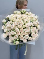 Монобукет из кустовой розы