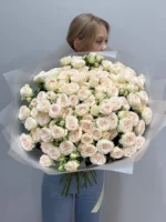 Монобукет из кустовой розы — изображение 2