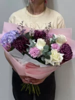 Букет с одноголовой хризантемой бигуди — изображение 2